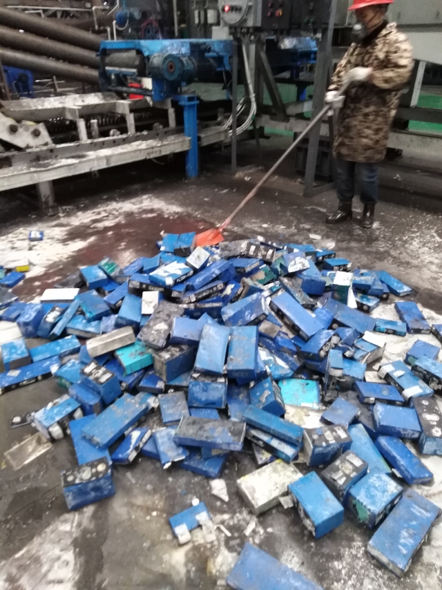 環保高效的鋰電池裂解分選生產線實現金屬資源再循環