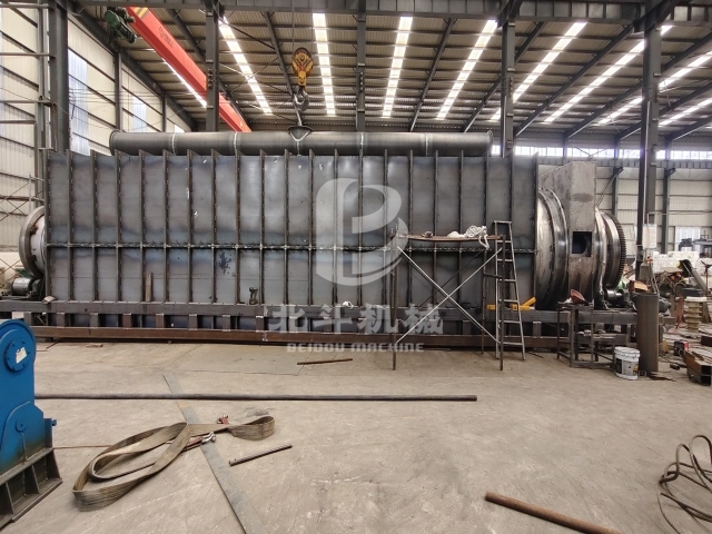 客戶上門,考察生物質連續炭化爐